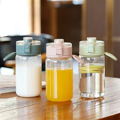 È possibile utilizzare una bottiglia in tritan in macchina?